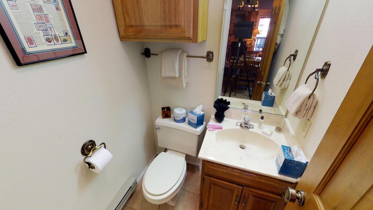 Flagg Mountain 7 Townhouse With High Speed Wifi Διαμέρισμα Red River Εξωτερικό φωτογραφία