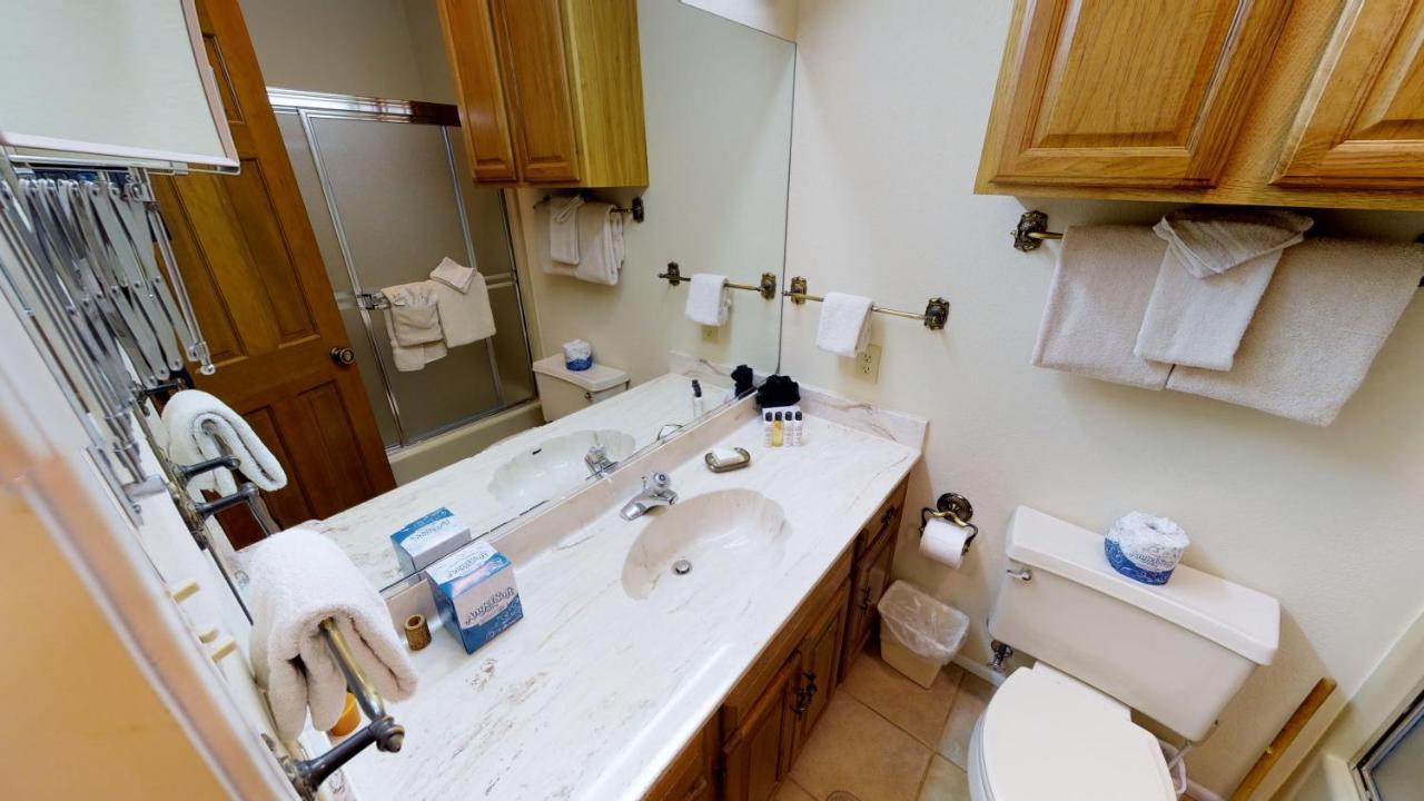 Flagg Mountain 7 Townhouse With High Speed Wifi Διαμέρισμα Red River Εξωτερικό φωτογραφία